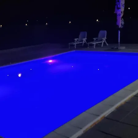 Vikendica Kekic Sa Bazenom Holiday home Velika Kladusa